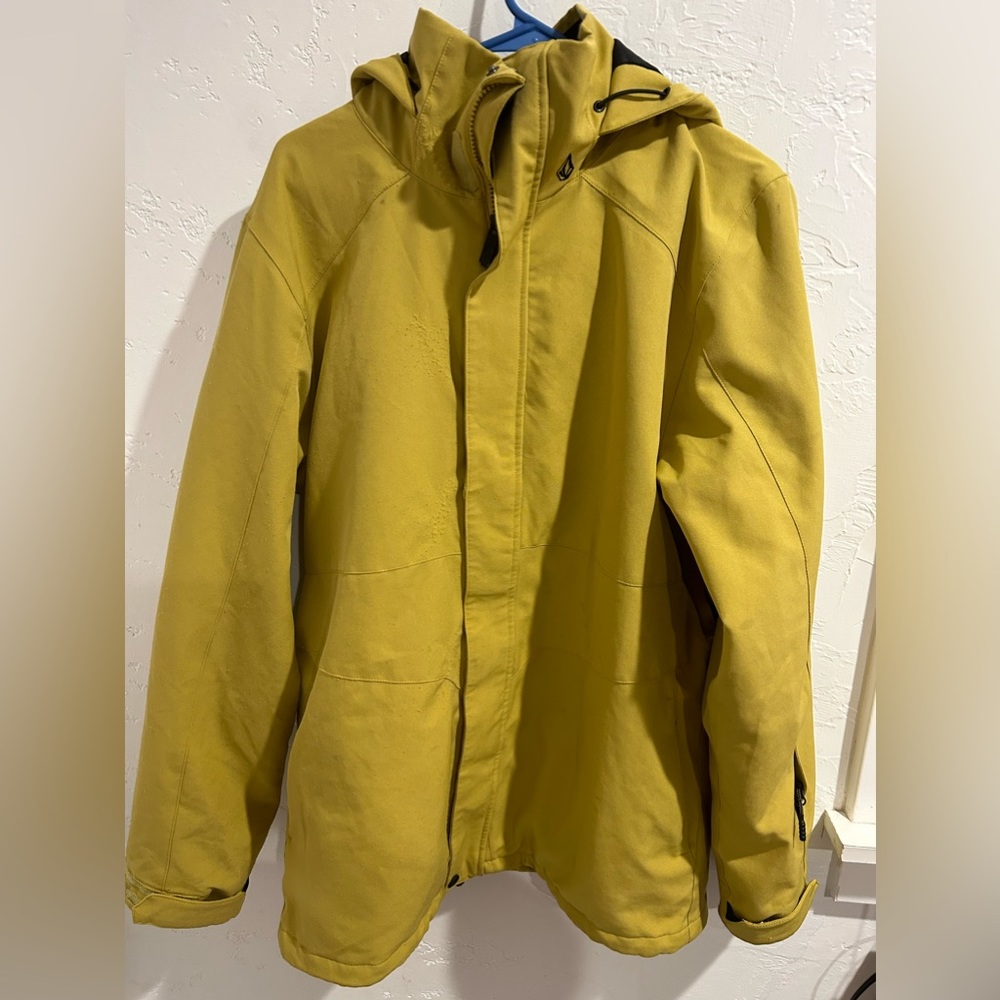 Volcom yellow ski jacket